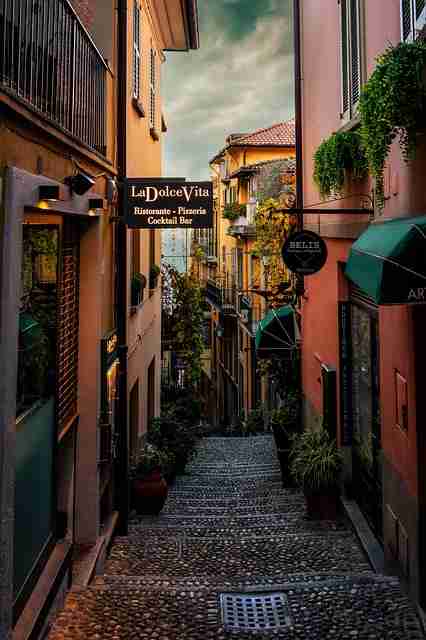 高能预警：黑料网疯传深夜对话，网友质疑背后水军操作